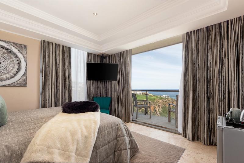 6 Bedroom Property for Sale in Pinnacle Point Golf Estate Western Cape